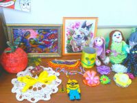 Марте месяце в группе «Колобок» организован мини-музей «Золотые  руки мамочки».